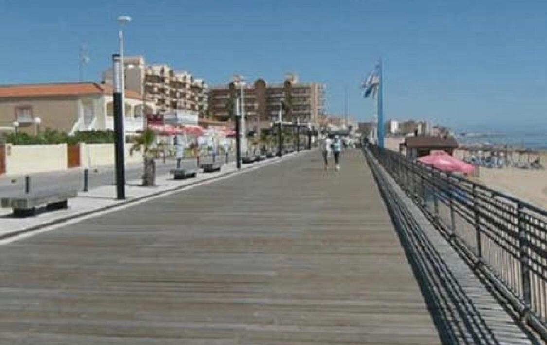 Apartment With Pool & Balcony Less Than 10Min Walk To La Mata Beach! 托雷维耶哈 外观 照片