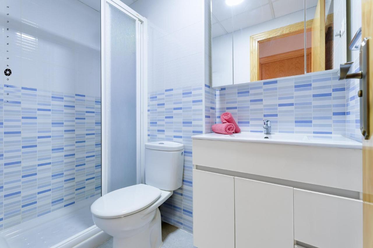Apartment With Pool & Balcony Less Than 10Min Walk To La Mata Beach! 托雷维耶哈 外观 照片